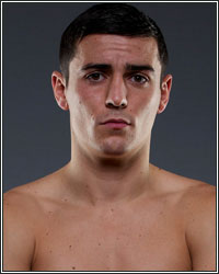 ANTHONY CROLLA STOP ISMAEL BARROSO IN 7TH
