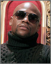 ABORTION CAUSES FLOYD MAYWEATHER TO SPLIT WITH FORMER FIANCE AHEAD OF MAIDANA CLASH