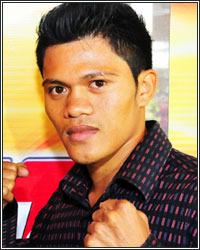 SALUDAR EYES MARCH 17 RETURN; WORLD TITLE FIGHT IN PHILIPPINES AMONG BIG PLANS SAYS JIMENEZ