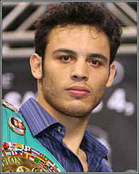 JULIO CESAR CHAVEZ JR. CHANGES TRAINERS AGAIN: 