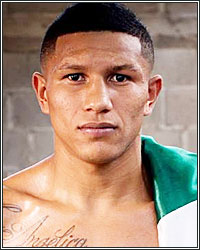 MIGUEL BERCHELT STOPS FRANCISCO VARGAS AFTER 6; EMANUEL NAVARRETE KNOCKS OUT ISAAC DOGBOE IN 12