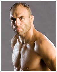 RANDY COUTURE: 