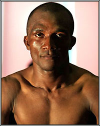SAKIO BIKA FACES LIONELL THOMPSON ON PETERSON VS. LIPINETS UNDERCARD