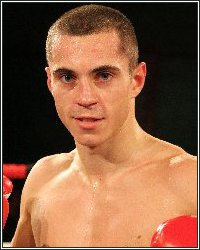 SCOTT QUIGG TEAMS UP WITH FREDDIE ROACH: 