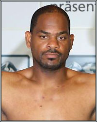 TONY THOMPSON REMINDS WLADIMIR KLITSCHKO THAT HE