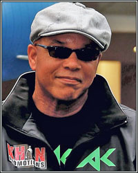 VIRGIL HUNTER SAYS AMIR KHAN IS FASTER THAN MANNY PACQUIAO:
